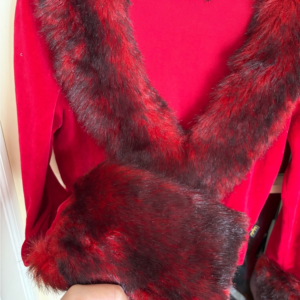 Vintage super rare 90s/00s y2k Baby Phat red velour fur trim top - Picture 3 of 6